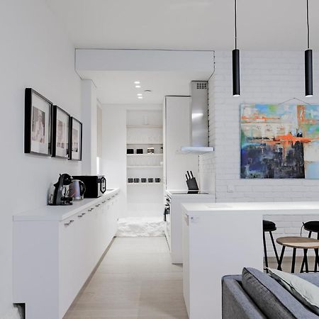 Buddha Luxury Apartment Kaunas City Centre Экстерьер фото